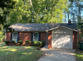 5024 Valley Ct, Oakwood, GA 30566