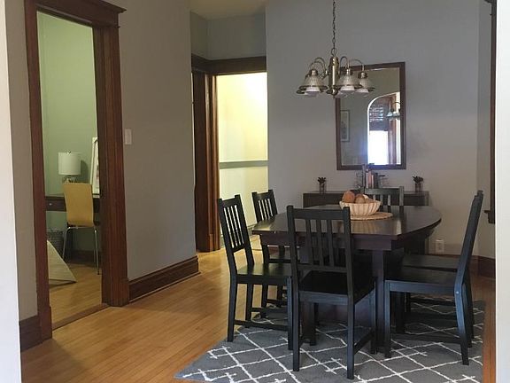 3rd image of 2933 N Kedzie Ave #1