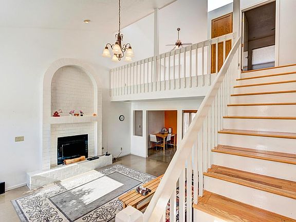 5th image of 5305 Kachina St NW
