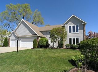 51860 Foxdale Ln, Granger, IN