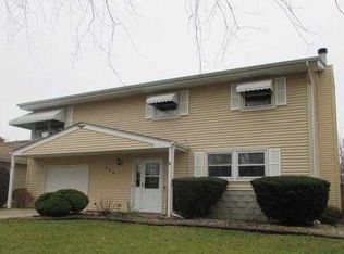 940 W 72nd Ave, Merrillville, IN 46410