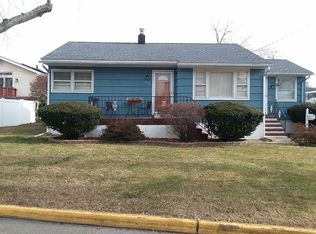 310 Cooks Ln, Point Pleasant Beach, NJ 08742