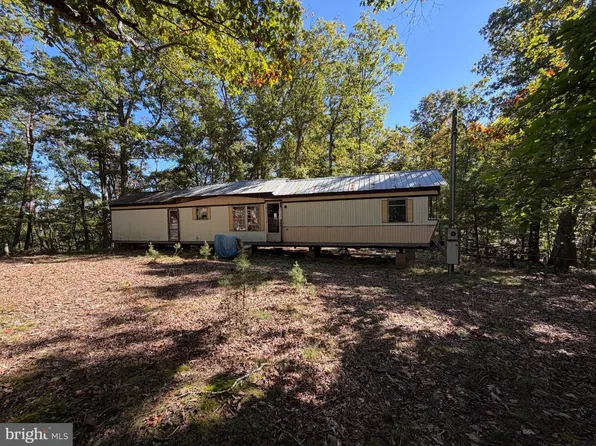 270 Rachaels Ln, Delray, WV 26714