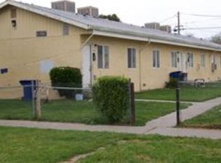 543 W 11th St, Merced, CA 95341