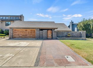 6213 Embarcadero Dr, Stockton, CA 95219