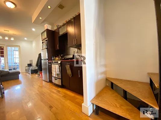 2nd image of 1358 De Kalb Ave #3A