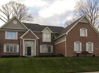 9725 Fortune Dr, Fishers, IN