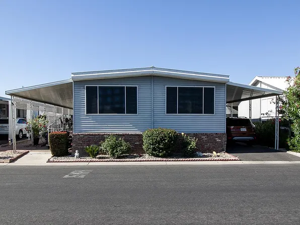 221 W Herndon Ave Space 8, Pinedale, CA 93650