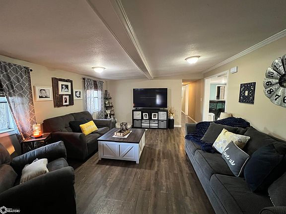 5th image of 1846 Luther Cir