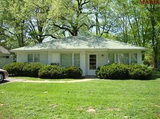 851 Deaver Ln, Saint Louis, MO