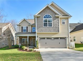 2571 Leighswood Dr, Winston Salem, NC 27106