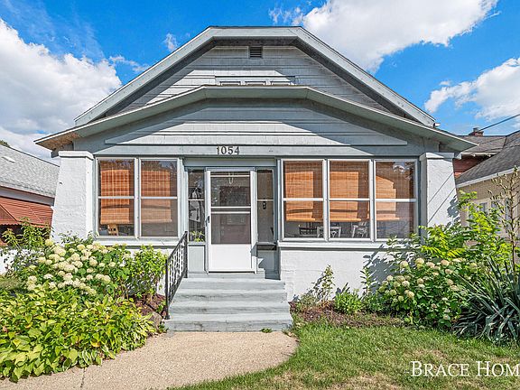 3rd image of 1054 Patton Ave NW