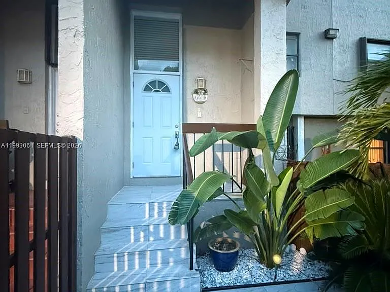 10000 NW 9th Street Cir #11 — Photo 1