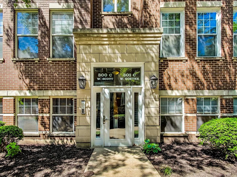 1st image of 301 W Goethe St #304C