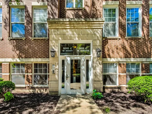 301 W Goethe St #304C, Chicago, IL 60610