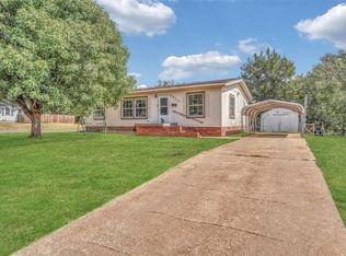 1314 N Broadway St, Sayre, OK 73662