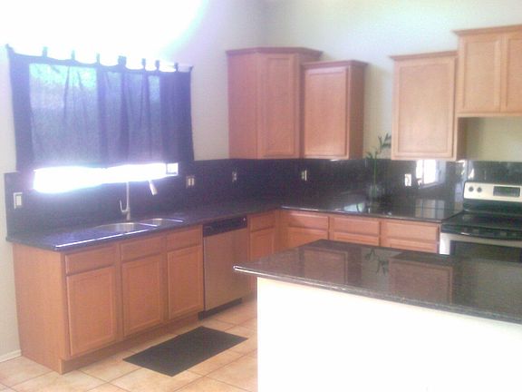 Kitchen 3
