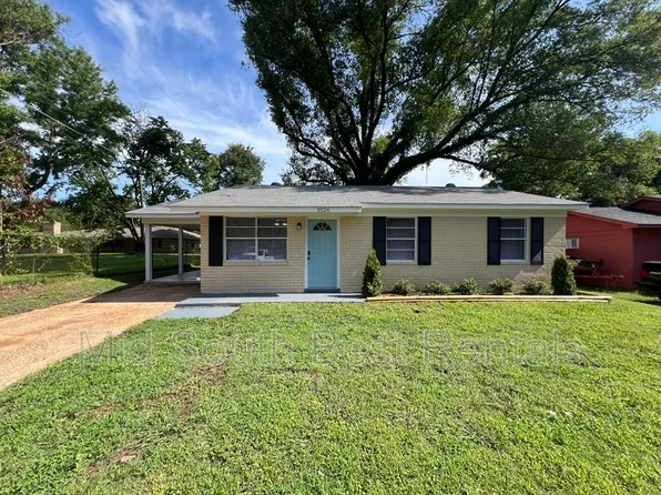 3526 Arnold Rd, Memphis, TN 38118