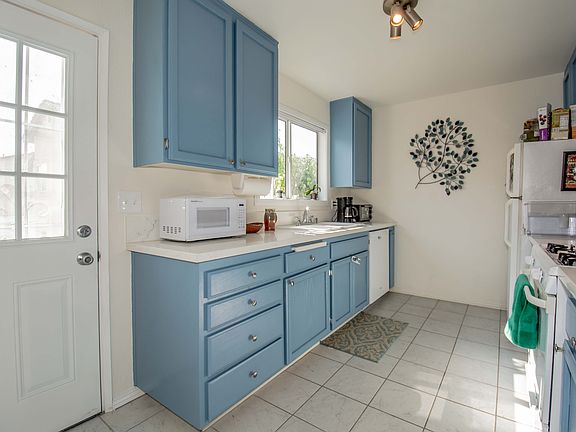 2nd image of 8866 Lamar St Unit 7