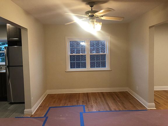 4th image of 51 Mansion Ave