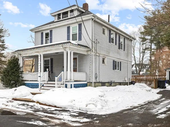 2 Winthrop Ave, Taunton, MA 02780