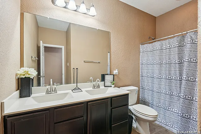 7742 Robert Mondavi — Photo 11