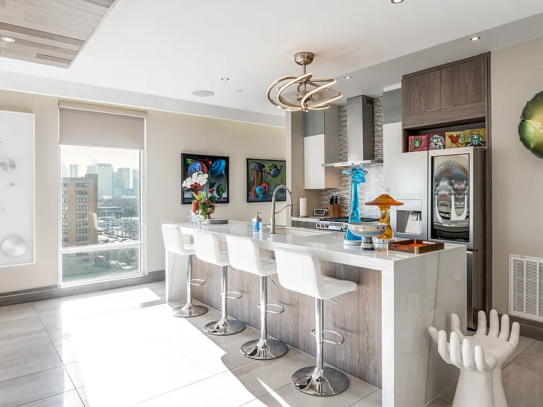 4005 Gaston Ave #Penthouse 1 — Photo 3