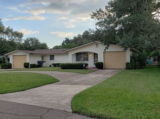 1044 Emerson Dr, Dunedin, FL 34698