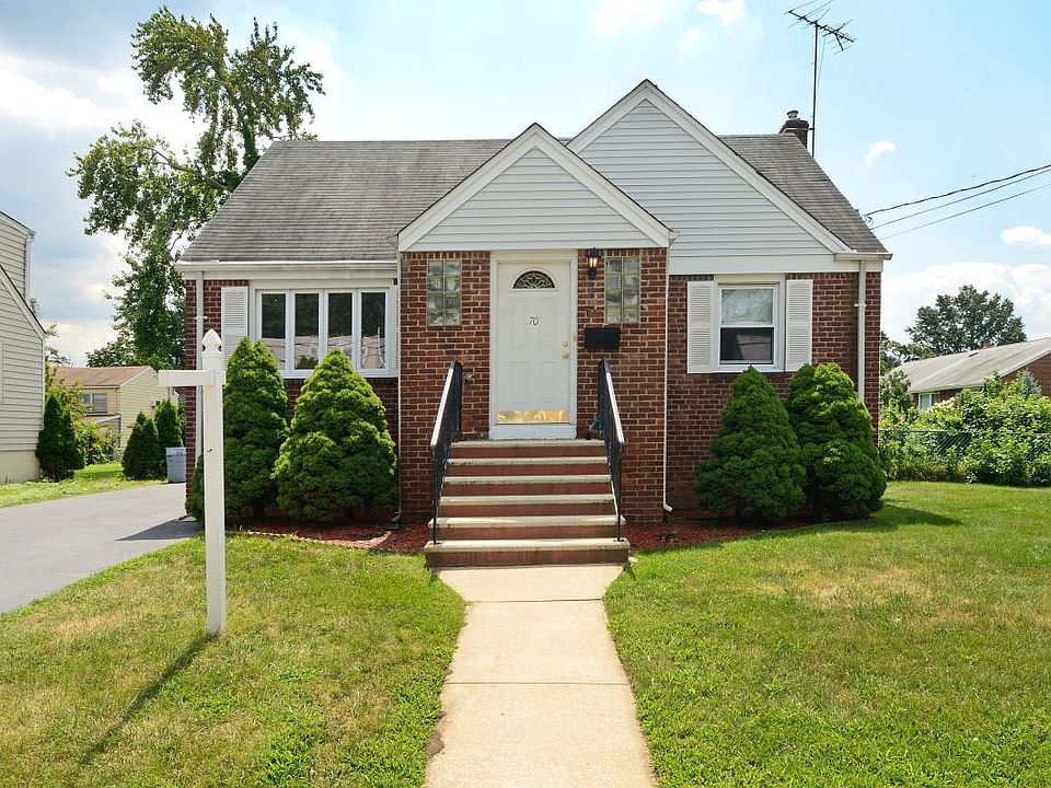 1st image of 70 Pehle Ave