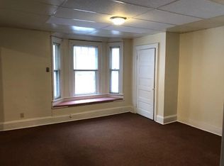 727 W Beaver St APT 5, Zelienople, PA 16063