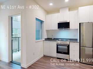 1545 NE 41st Ave UNIT 302, Portland, OR 97232