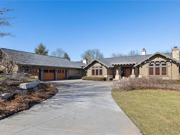 3632 Buck Brush Ct, Lawrence, KS 66049