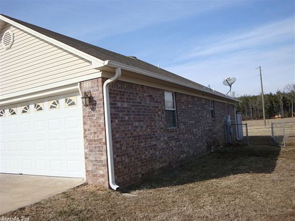 5th image of 100 Zachary Dr