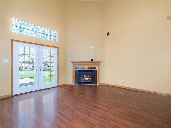3rd image of 17810 Oak Park Ave