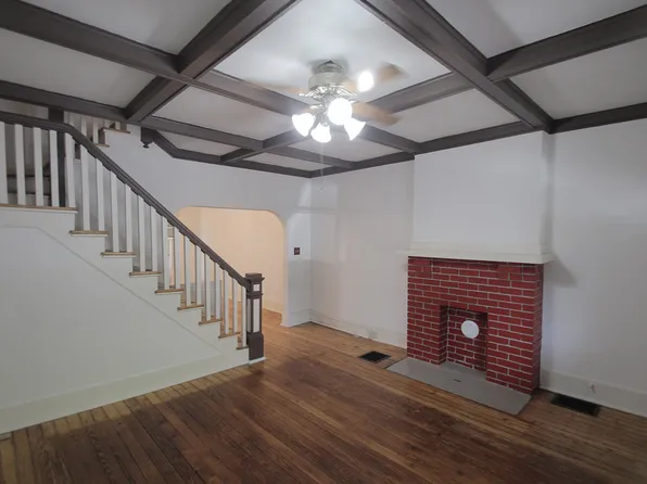 124 S Trenton Ave, Pittsburgh, PA 15221