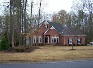 14 S Creek Ct, Carrollton, GA 30117