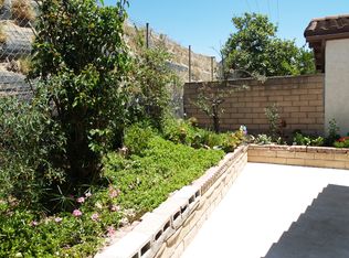 880 W Ashiya Rd, Montebello, CA 90640