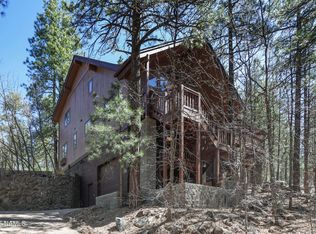 310 E Apache Rd, Munds Park, AZ 86017