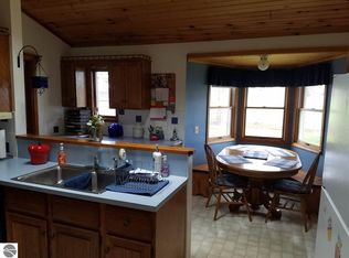 9520 Thirteen Mile Rd, Bear Lake, MI 49614