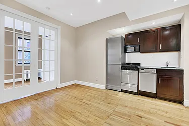 Rented by Cooper & Cooper Real Estate