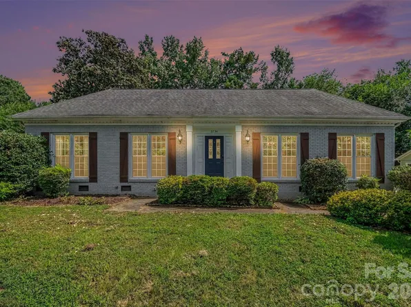 5734 Faulconbridge Rd, Charlotte, NC 28227
