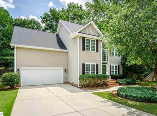 5 Summercrest Cir, Simpsonville, SC 29681
