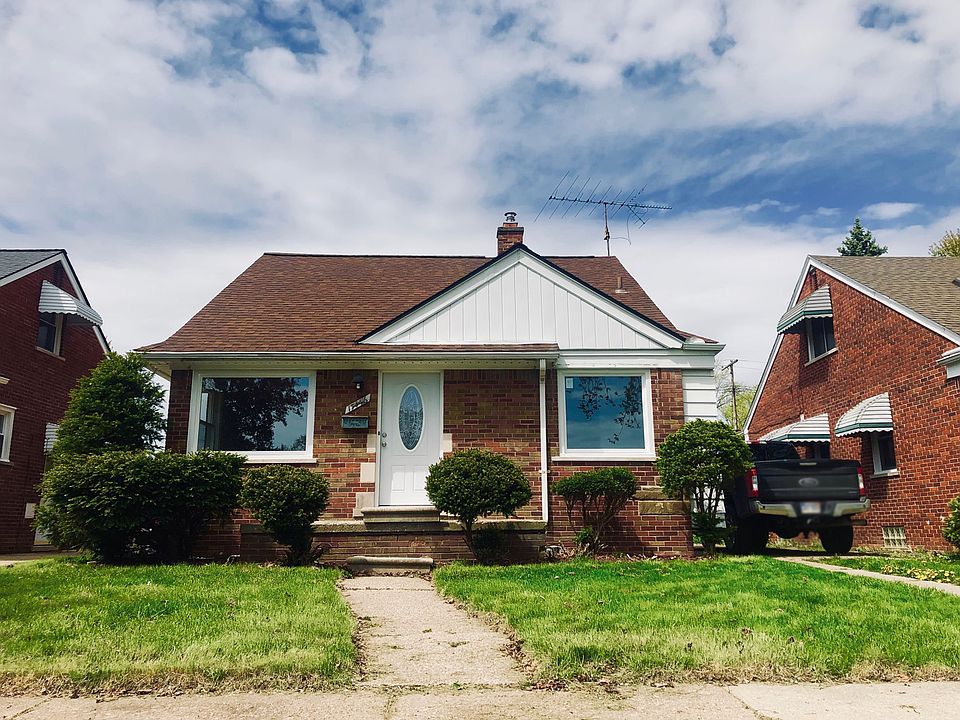 1st image of 17446 Herrick St