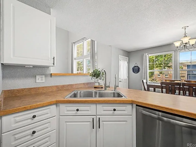 13056 Harrison Dr — Photo 3