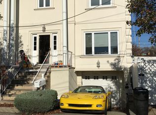 3 West Terrace, Staten Island, NY 10312