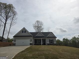 37 Jeffrey Ln, Dallas, GA 30157