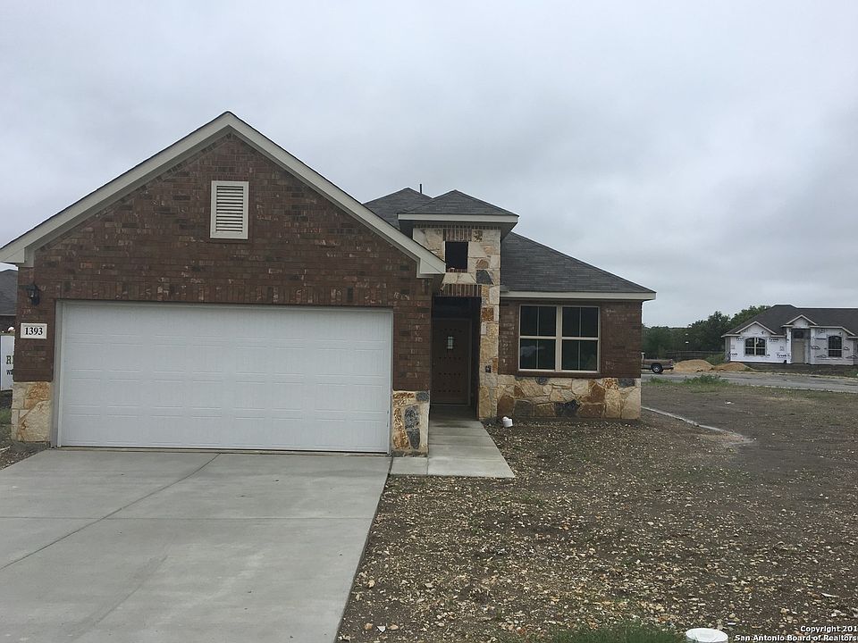 1st image of 1393 Kamryn Way