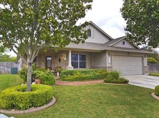 101 Trinity Dr, Kyle, TX 78640