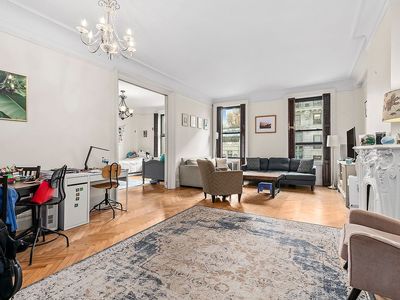 105 W 72nd St APT 8A, New York, NY, 10023