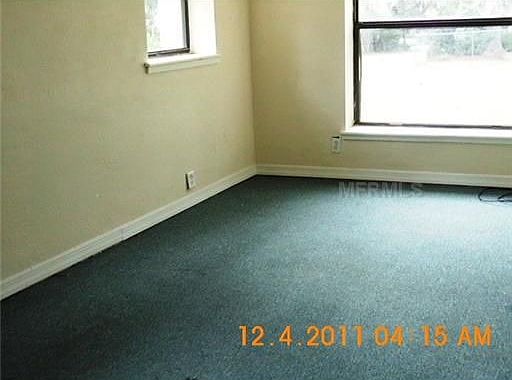 4th image of 200 N Carpenter Ave
